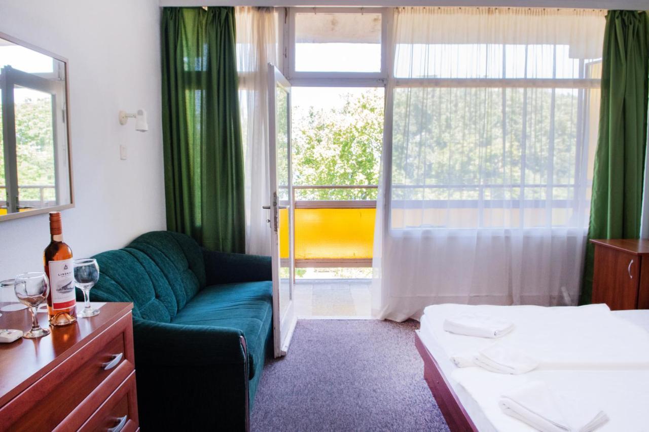 Ce Napfeny Hotel Σίοφοκ Εξωτερικό φωτογραφία