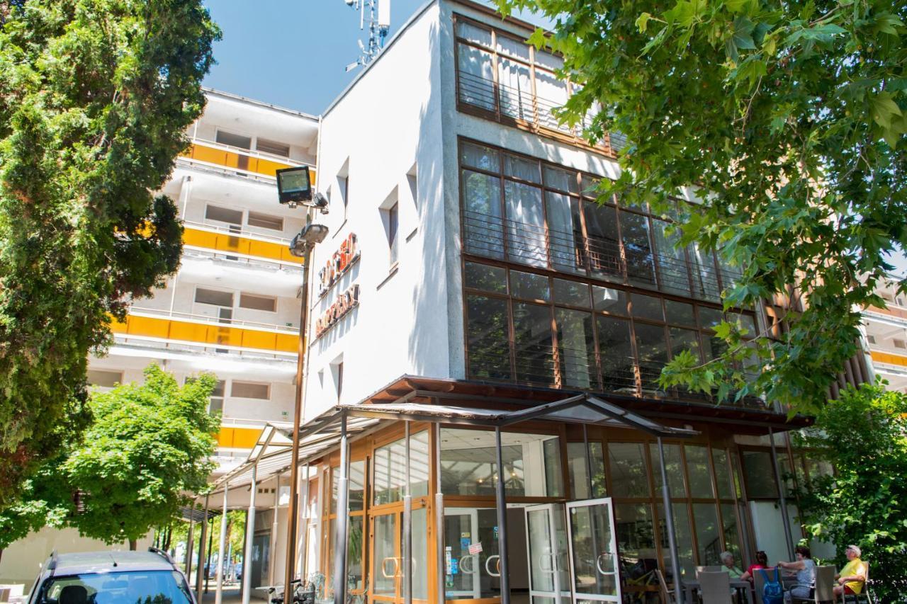 Ce Napfeny Hotel Σίοφοκ Εξωτερικό φωτογραφία