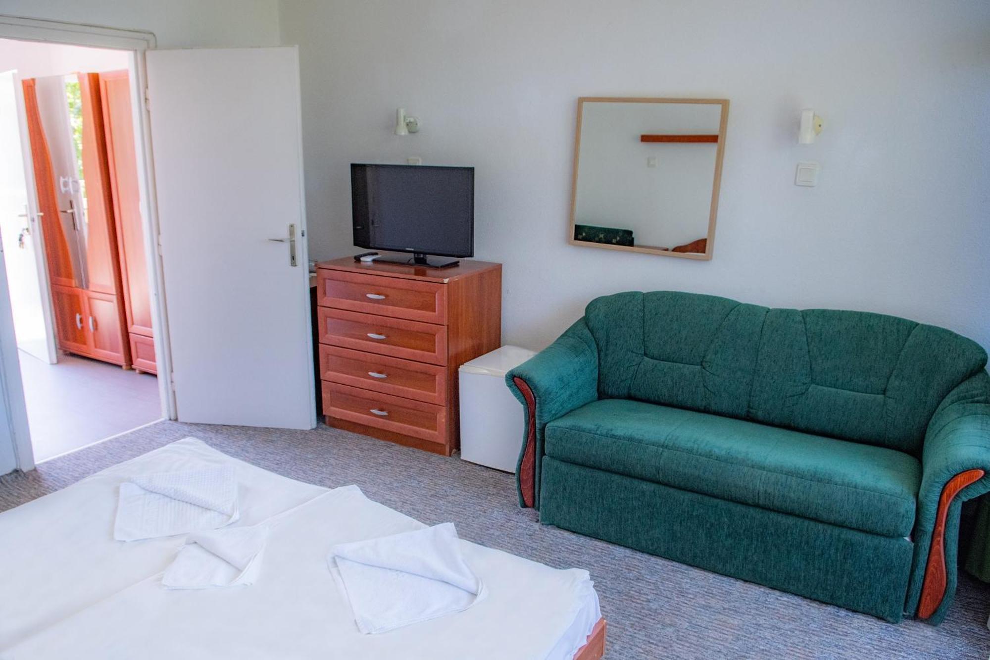 Ce Napfeny Hotel Σίοφοκ Εξωτερικό φωτογραφία