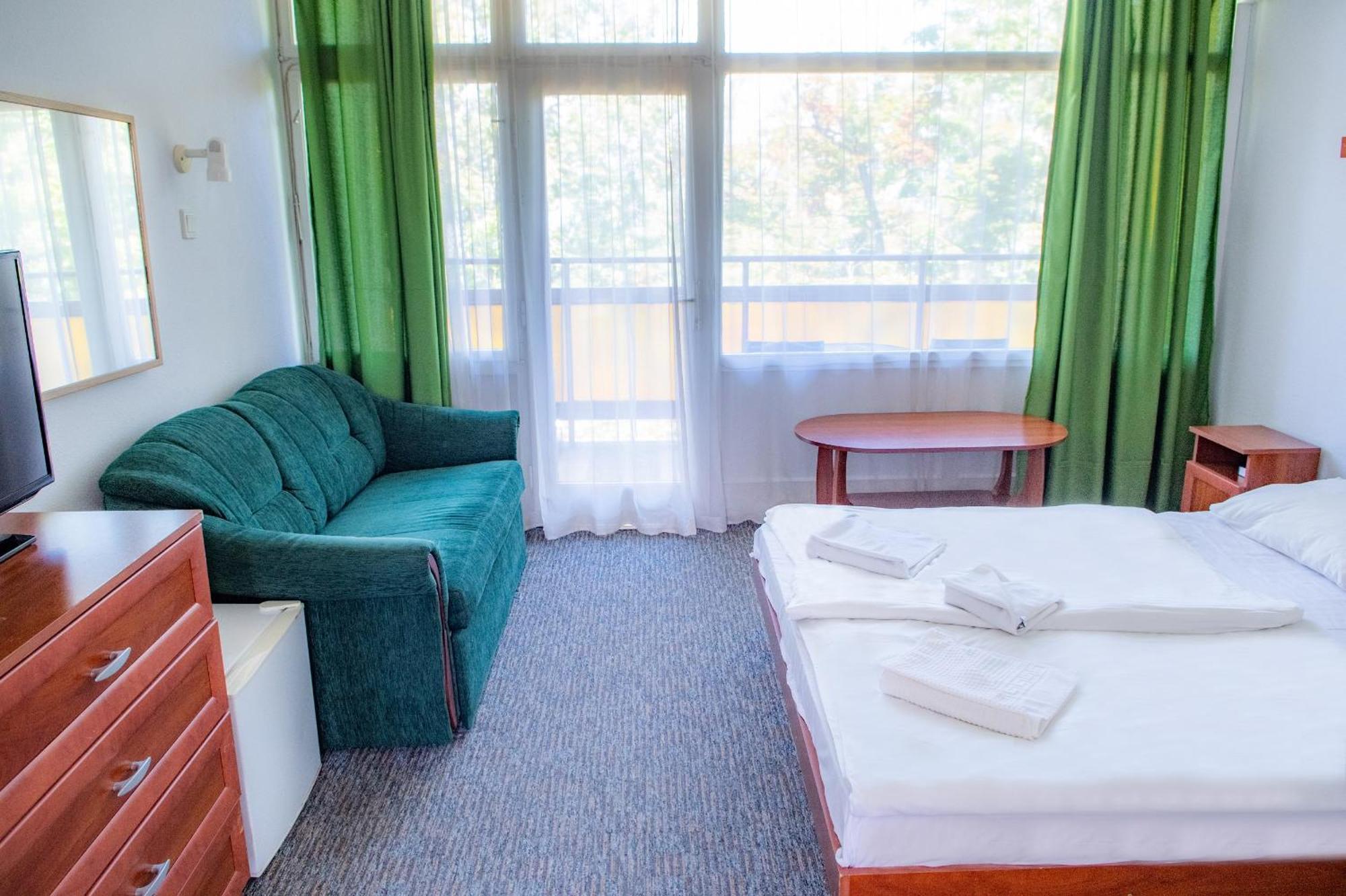 Ce Napfeny Hotel Σίοφοκ Εξωτερικό φωτογραφία