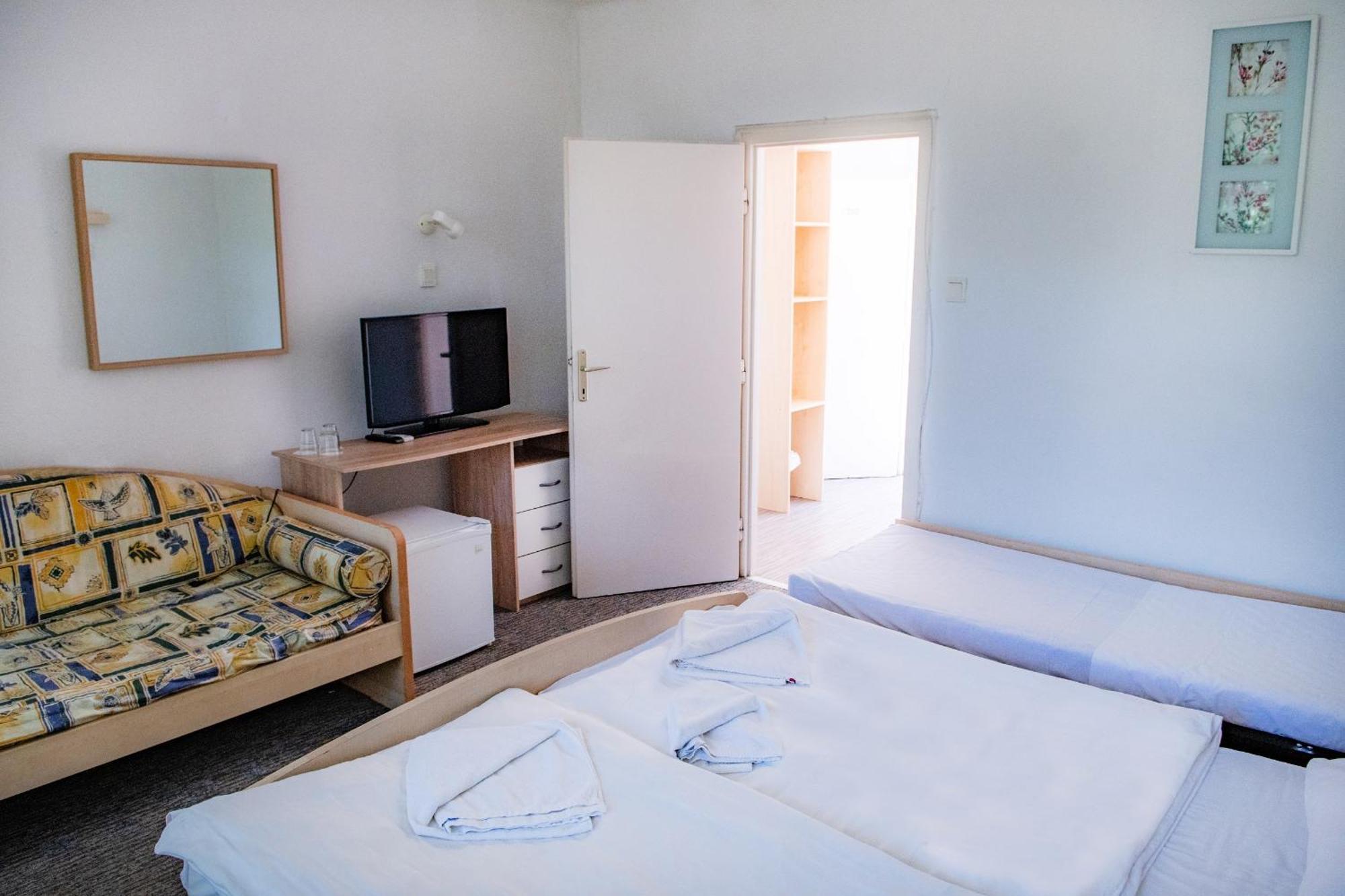 Ce Napfeny Hotel Σίοφοκ Εξωτερικό φωτογραφία